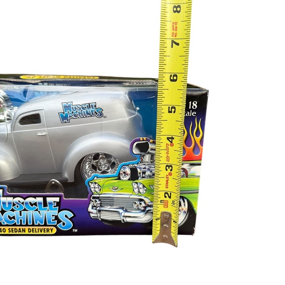 Muscle Machines 40 Sedan Delivery SEMA 2003 1:18 Scale Diecast Car In Box Silver - Picture 10 of 13
